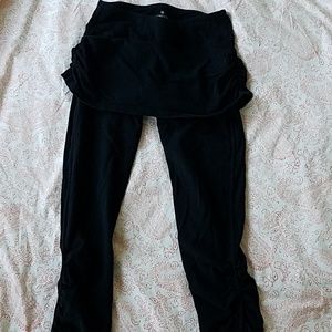 Athleta skirted leggings